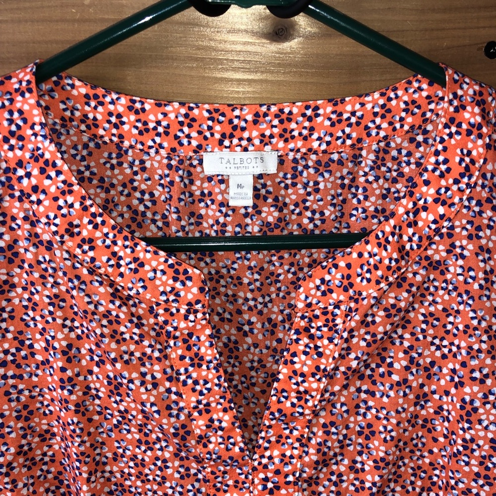 Talbots Short Sleeve with opening and tie - Picture 2 of 5